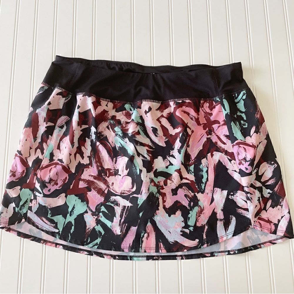 Zelos Curvy Floral Core Skort Black Pastel - Size 2X
